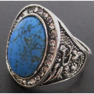 Large Cocktail Ring Statement Costume Turquoise Crystals Sz 12